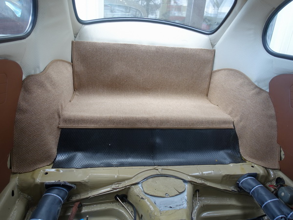 35. Lepení koberců březen 2021